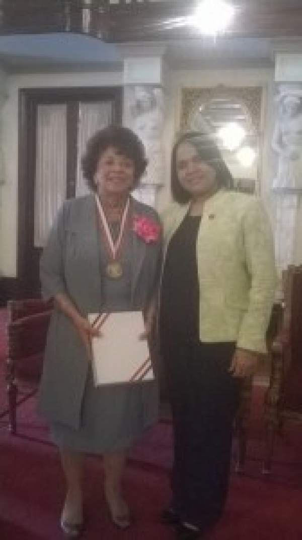 Presidencia de la República Reconoce con la Medalla al Mérito de la Mujer Dominicana a Personal del HUMNSA.