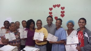 Entregan Reconocimiento a Personal del Departamento de Farmacia del HUMNSA.