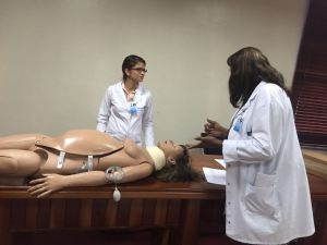 M&eacute;dicos reciben capacitaci&oacute;n sobre manejo de Emergencias Obst&eacute;tricas.