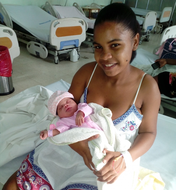 Primera Bebe del 2018 Nace Nueva vez en la Maternidad La Altagracia