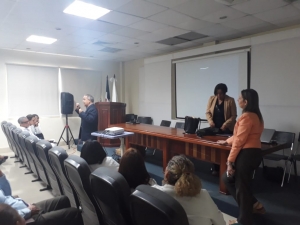 Gerentes y encargados de &aacute;reas participan de socializaci&oacute;n de revisi&oacute;n de planes de acci&oacute;n existentes de la Maternidad la Altagracia.