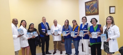 HUMNSA recibió del club Rotary de Bella Vista la donación de 10 extractores manuales de leche materna