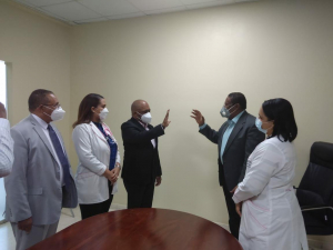 Nuevo director del HUMNSA toma posesi&oacute;n